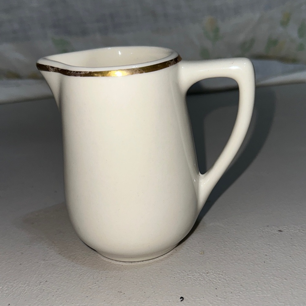 Vintage and Rare Mayer China Restaurant Ware Creamer
